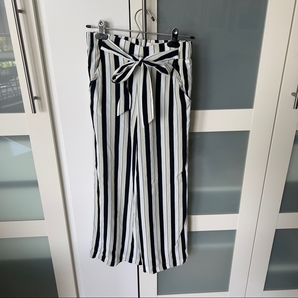 Aritzia Pants - LIKE NEW Aritzia Pants Faun Trousers Blue, Green, White Stripe Size XS​​​​​​​